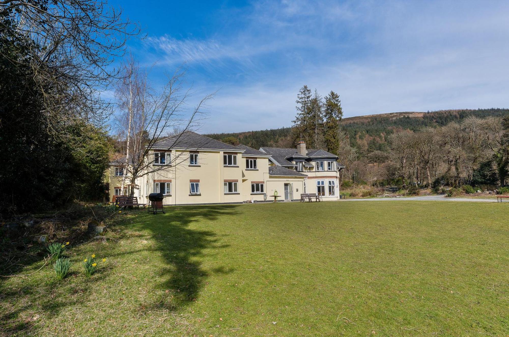 Glendalough International Youth Hostel Laragh Exteriér fotografie